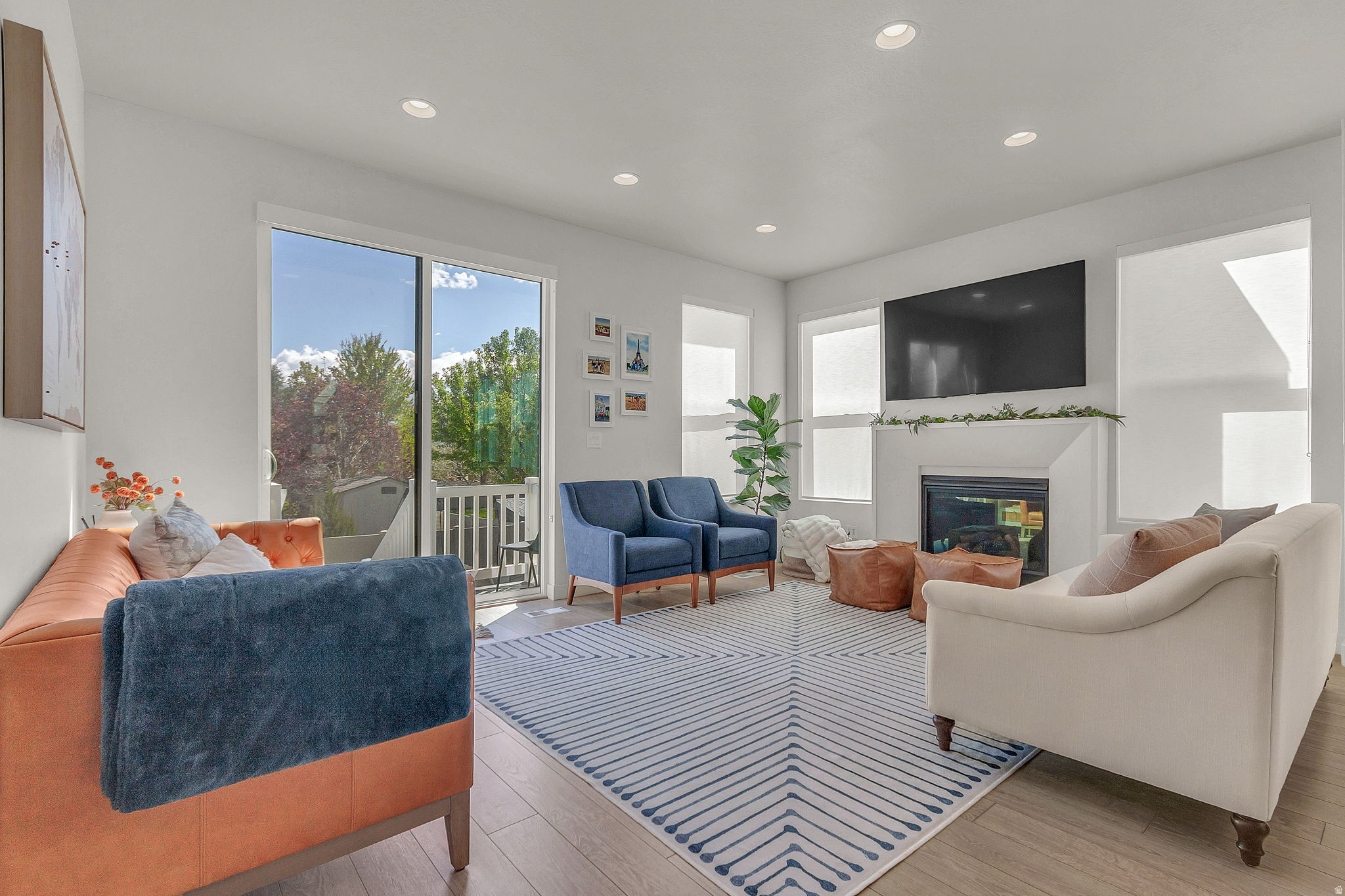 PARKVIEW COTTAGES - Residential