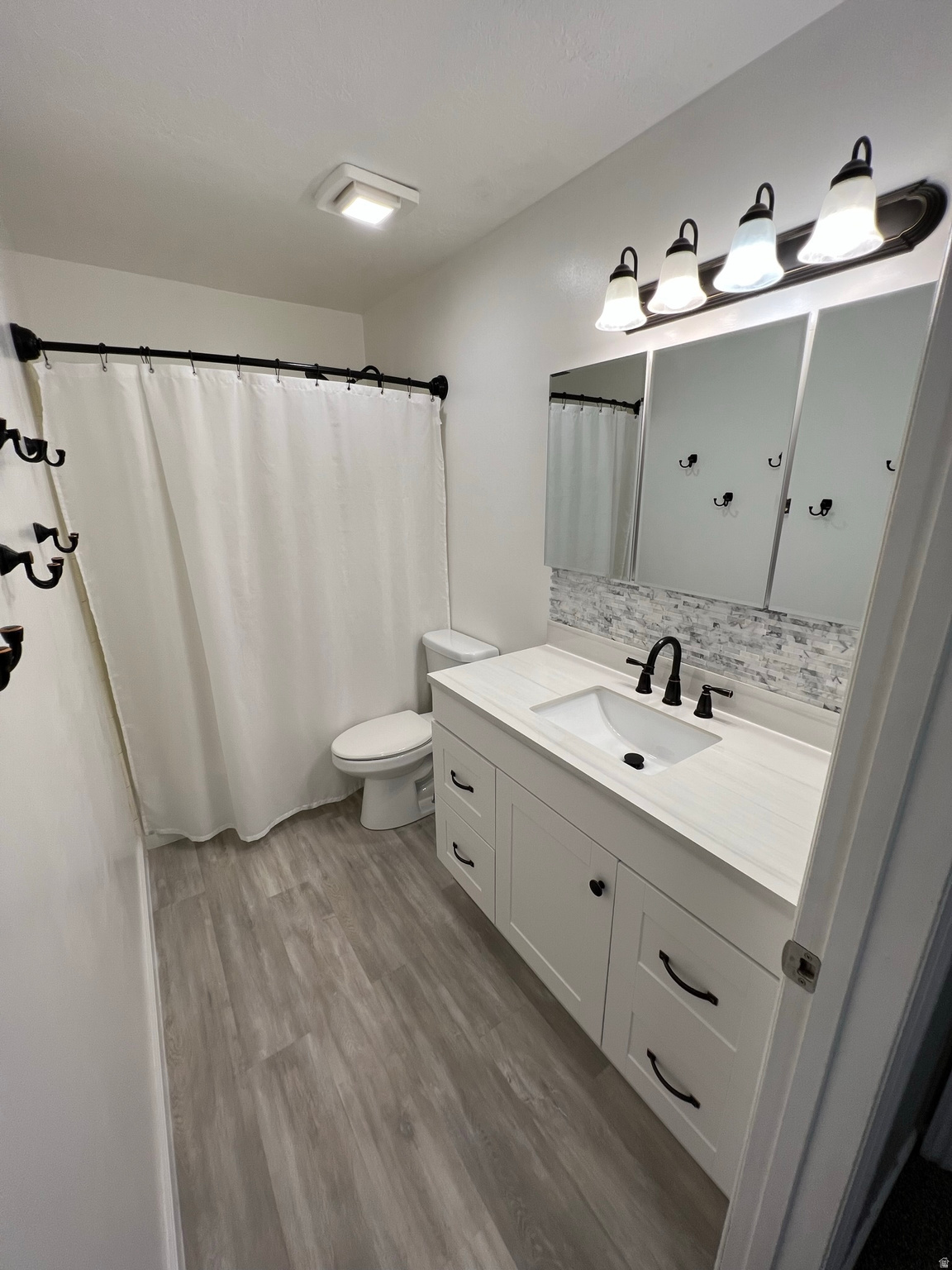 MEADOW CREEK TOWNHOMES - Residential