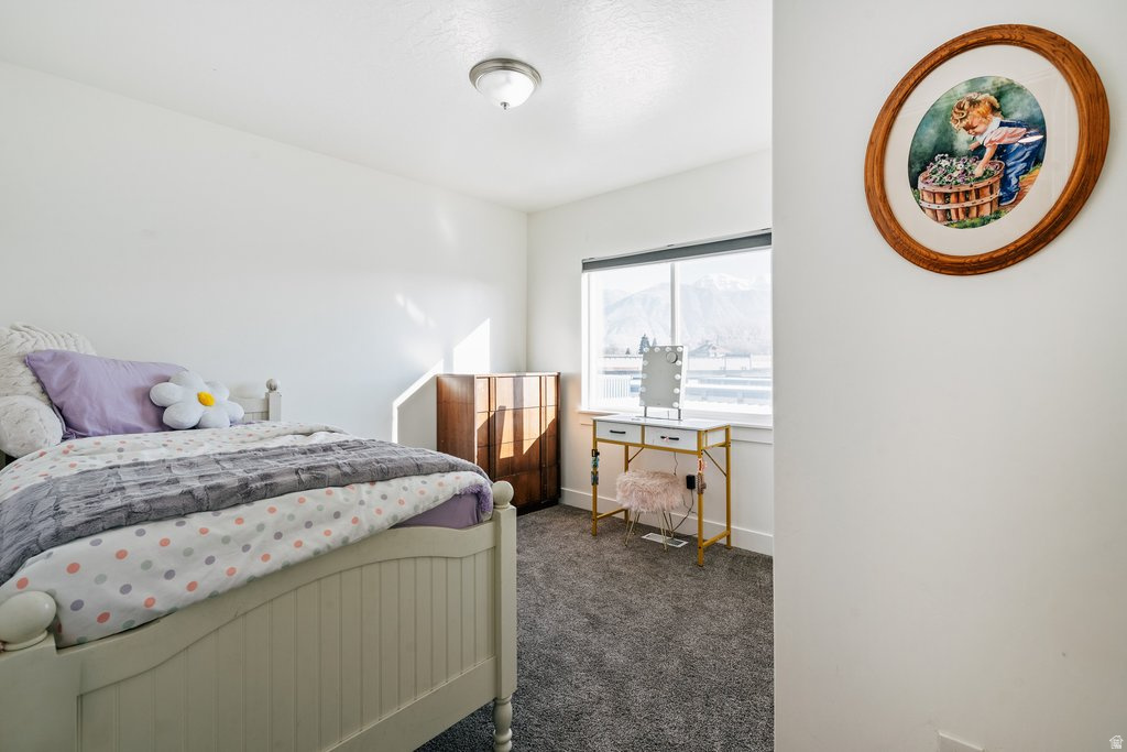 ROBERTS ROOST TWIN H - Residential