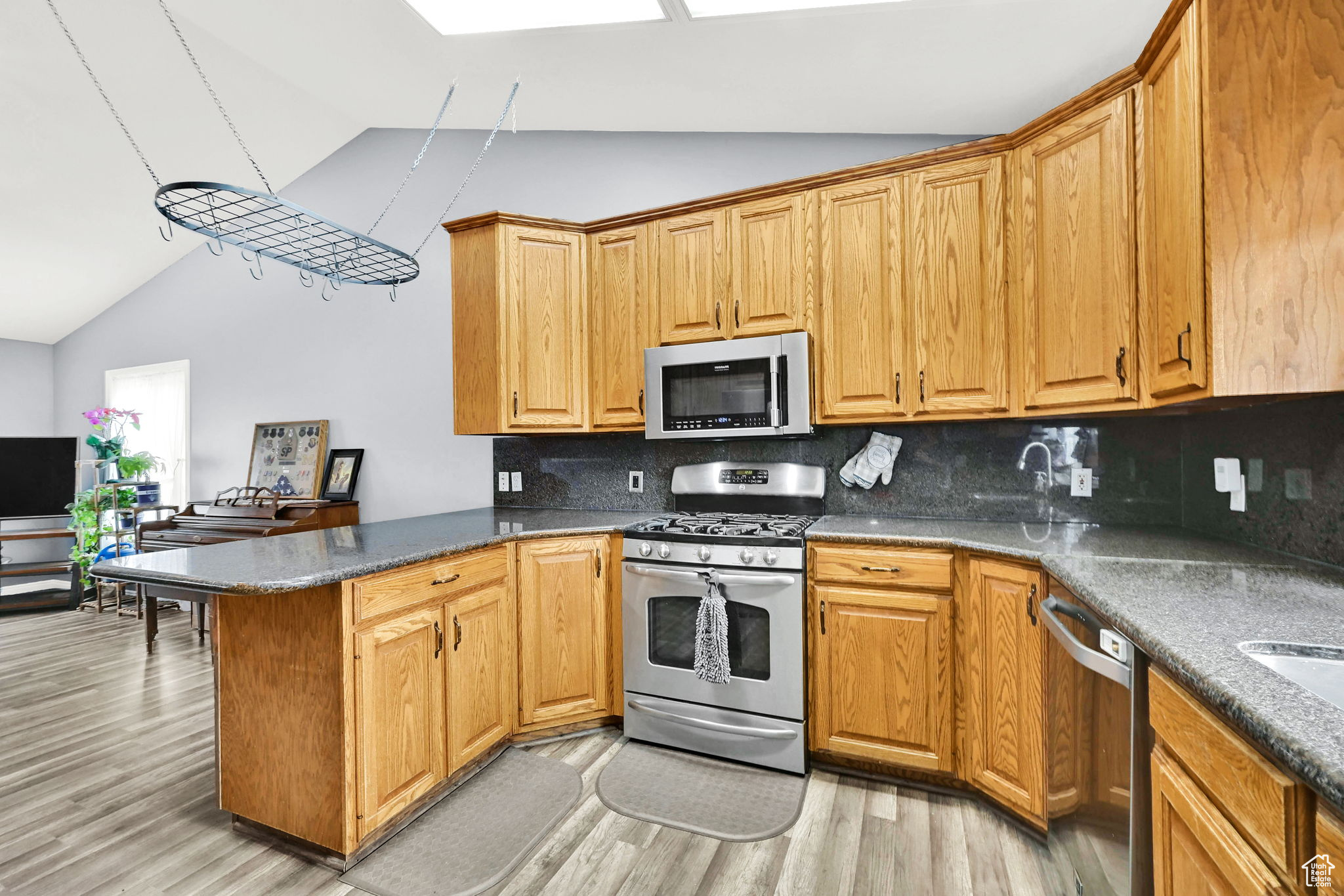 1461 E Antelope Dr, Layton, Utah image 16