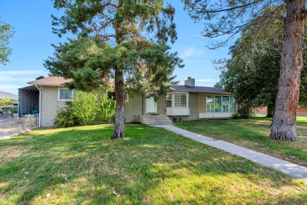Photo of 6554 W 9600 N, Highland, UT 84003 (MLS # 2177965)