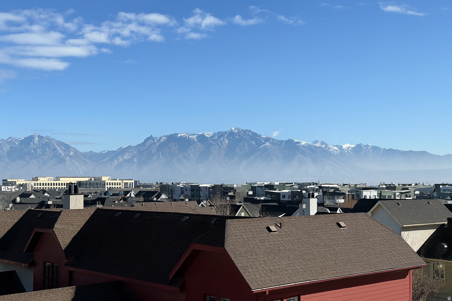 DAYBREAK - Residential