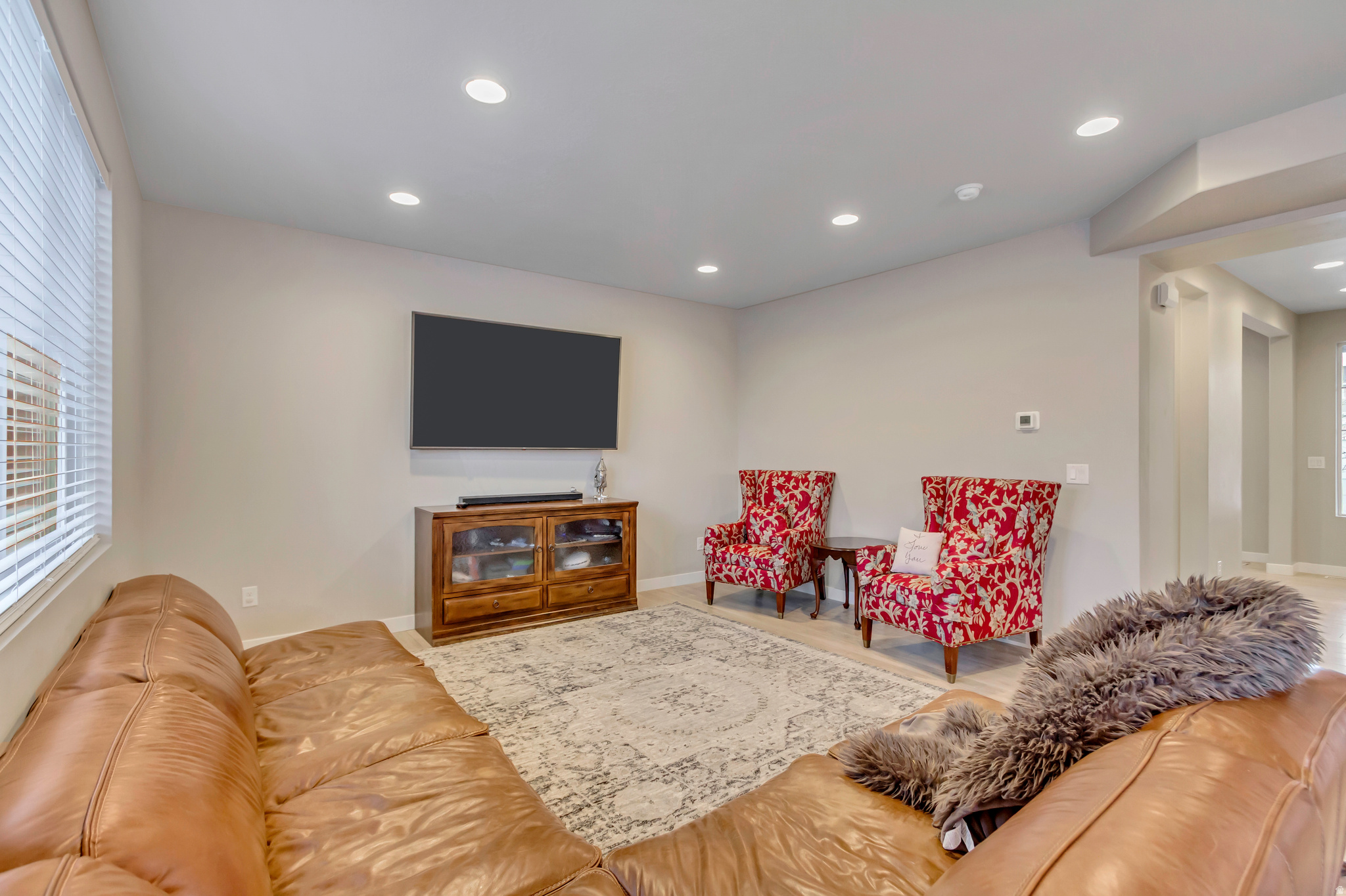 OVERLAND - Residential