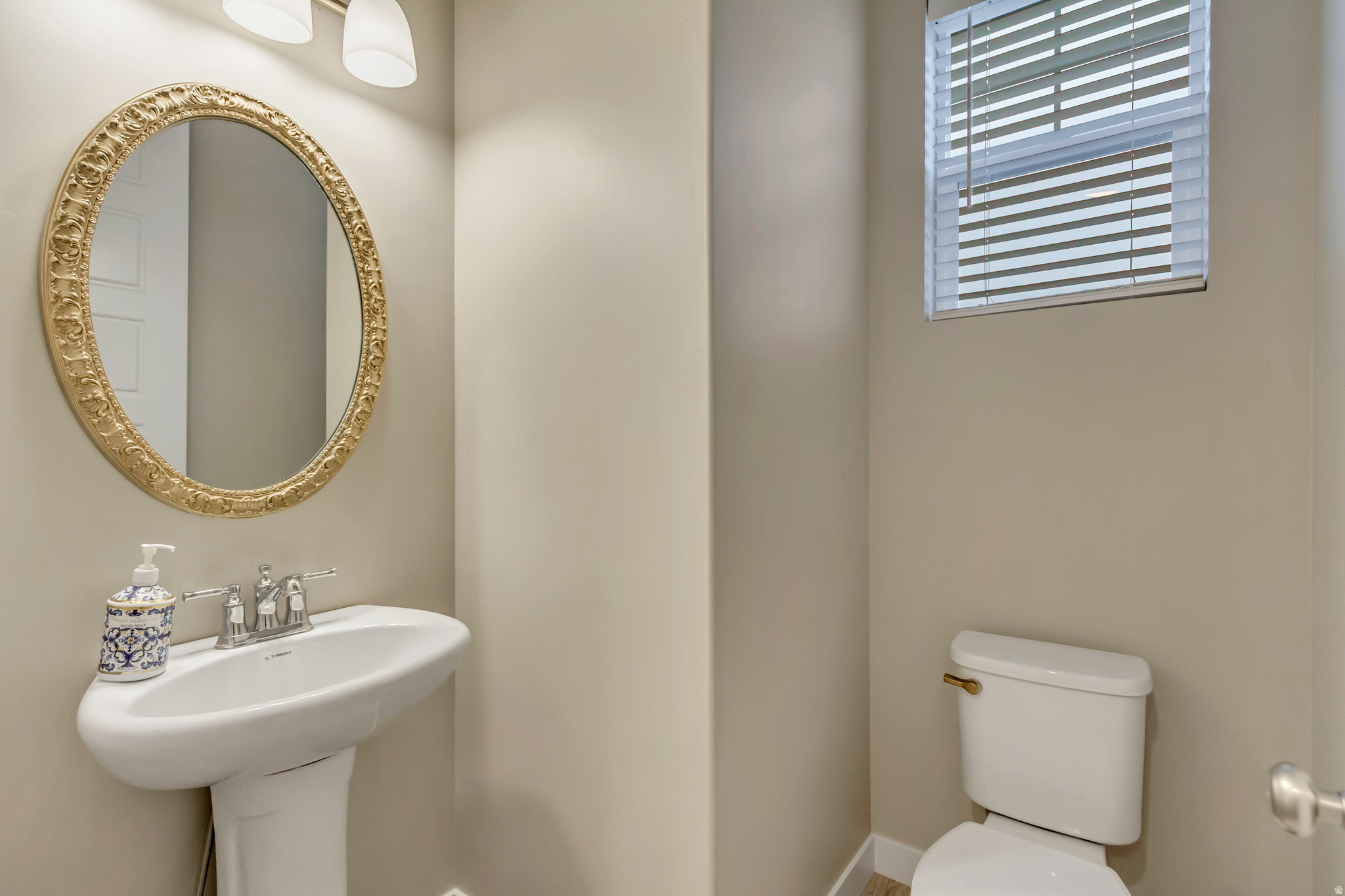 OVERLAND - Residential