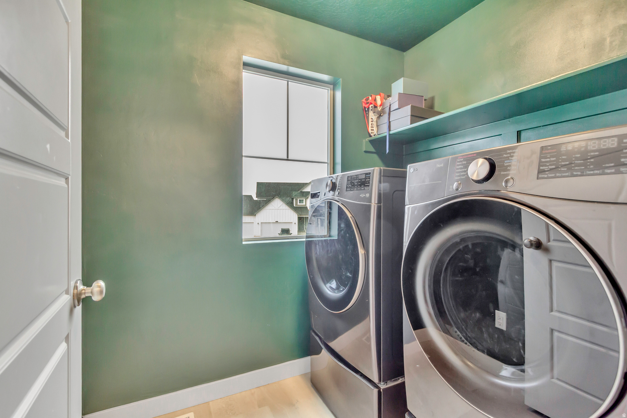 OVERLAND - Residential