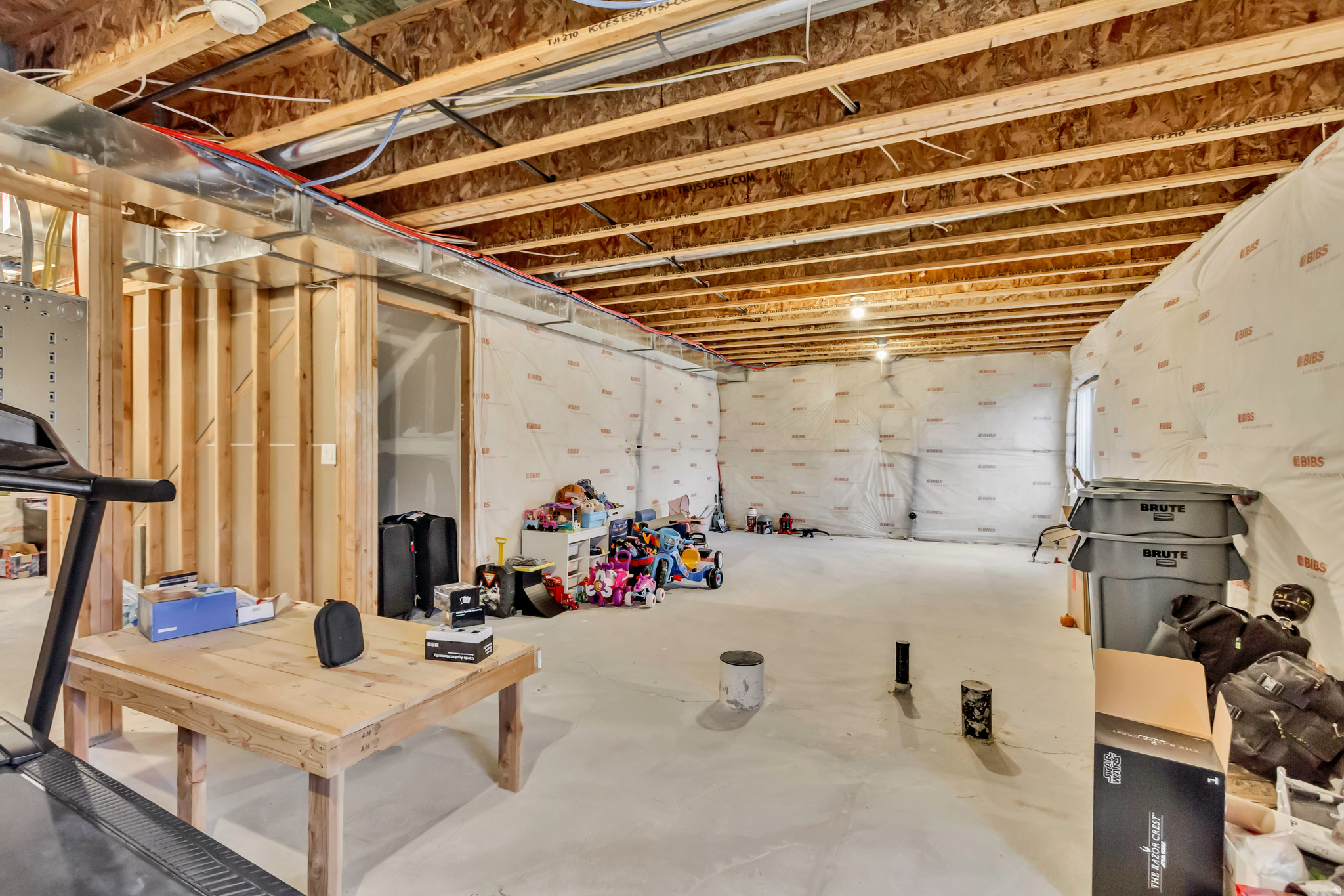 OVERLAND - Residential