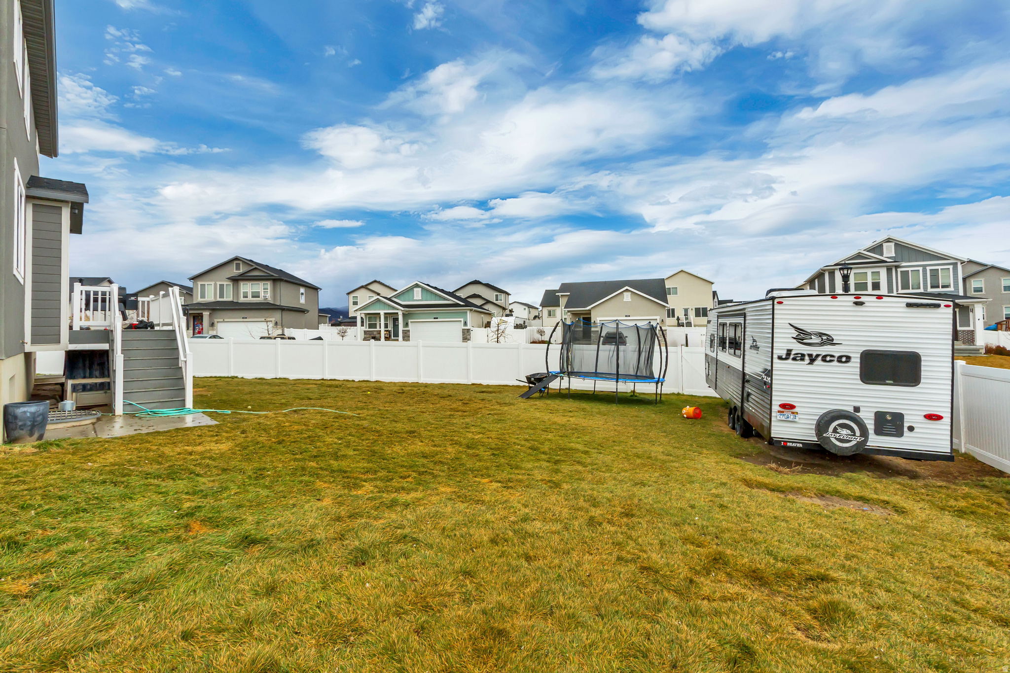 OVERLAND - Residential