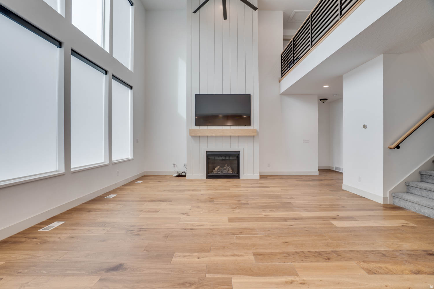 VIVIAN ESTATES - Residential