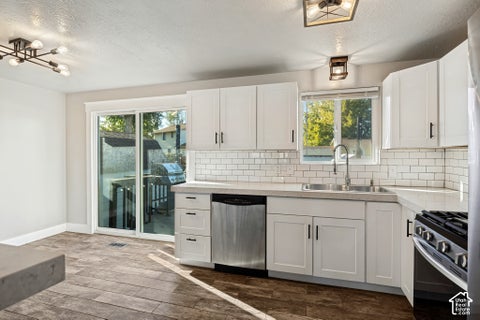 Tiny photo for 603 W 1580 N, Clinton, UT 84015 (MLS # 2189279)