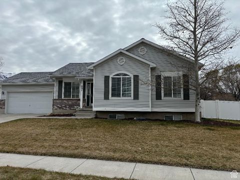 MLS: 2069403