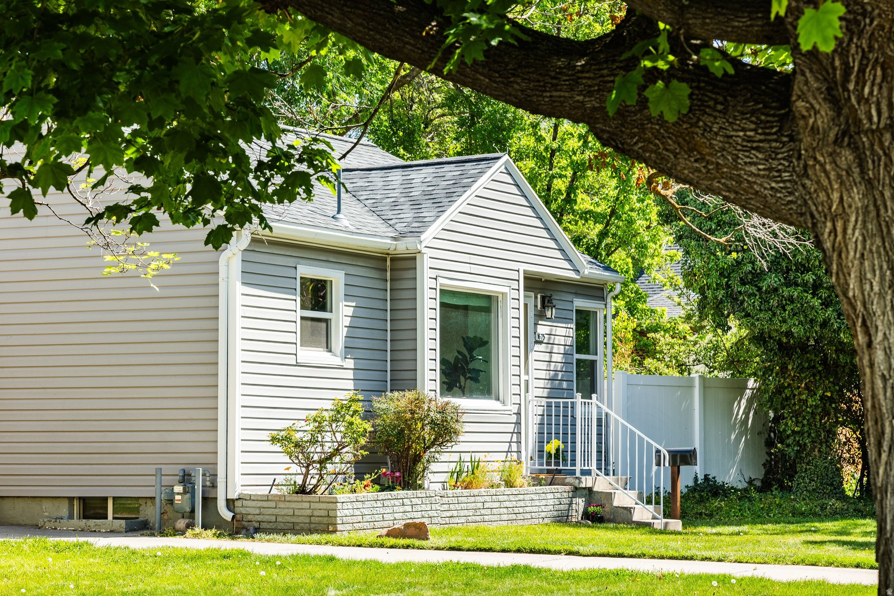 SUGAR HOUSE - Residential