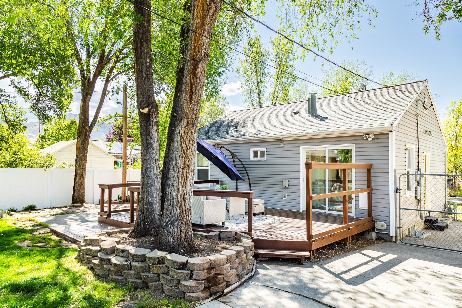SUGAR HOUSE - Residential