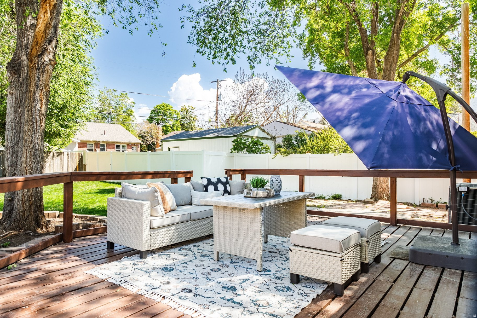SUGAR HOUSE - Residential