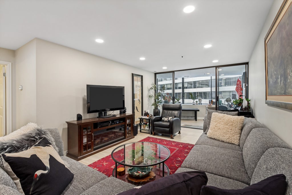 Photo of 44 W BROADWAY #1003S, Salt Lake City, UT 84101 (MLS # 2182735)