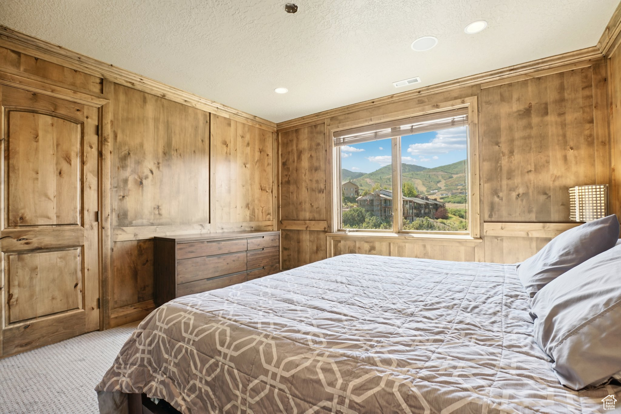 SHORES PLAT B - Residential