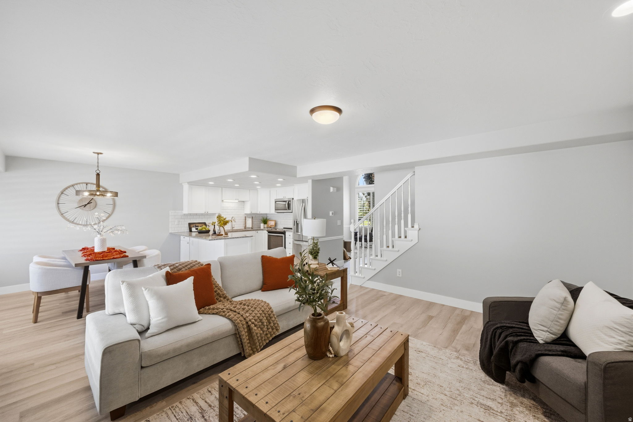 HIGHLAND PARK COURT - Residential
