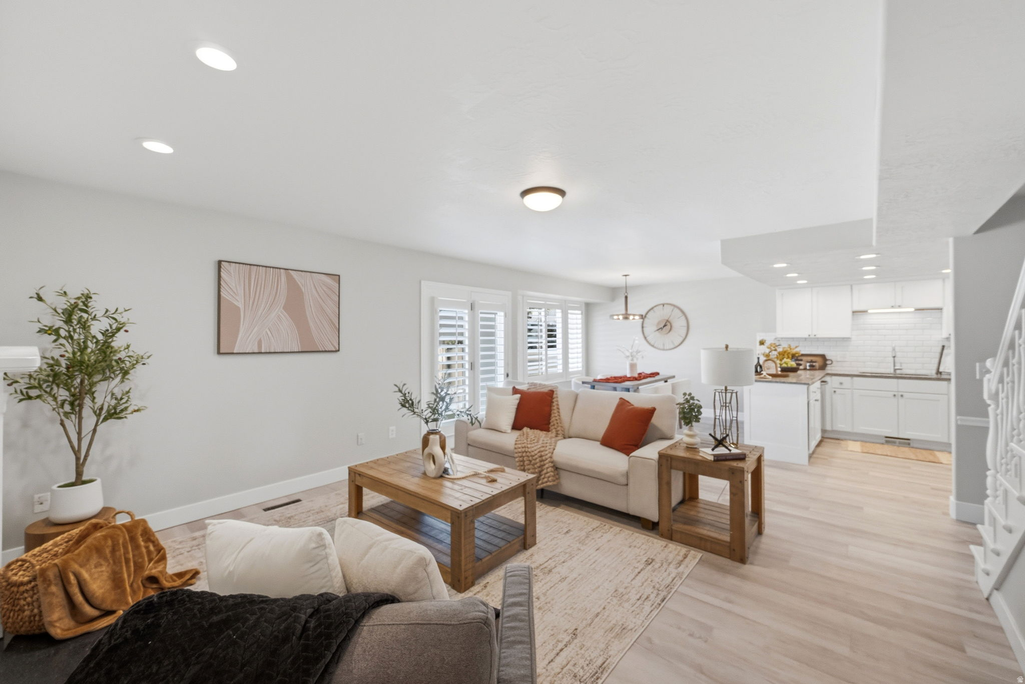 HIGHLAND PARK COURT - Residential