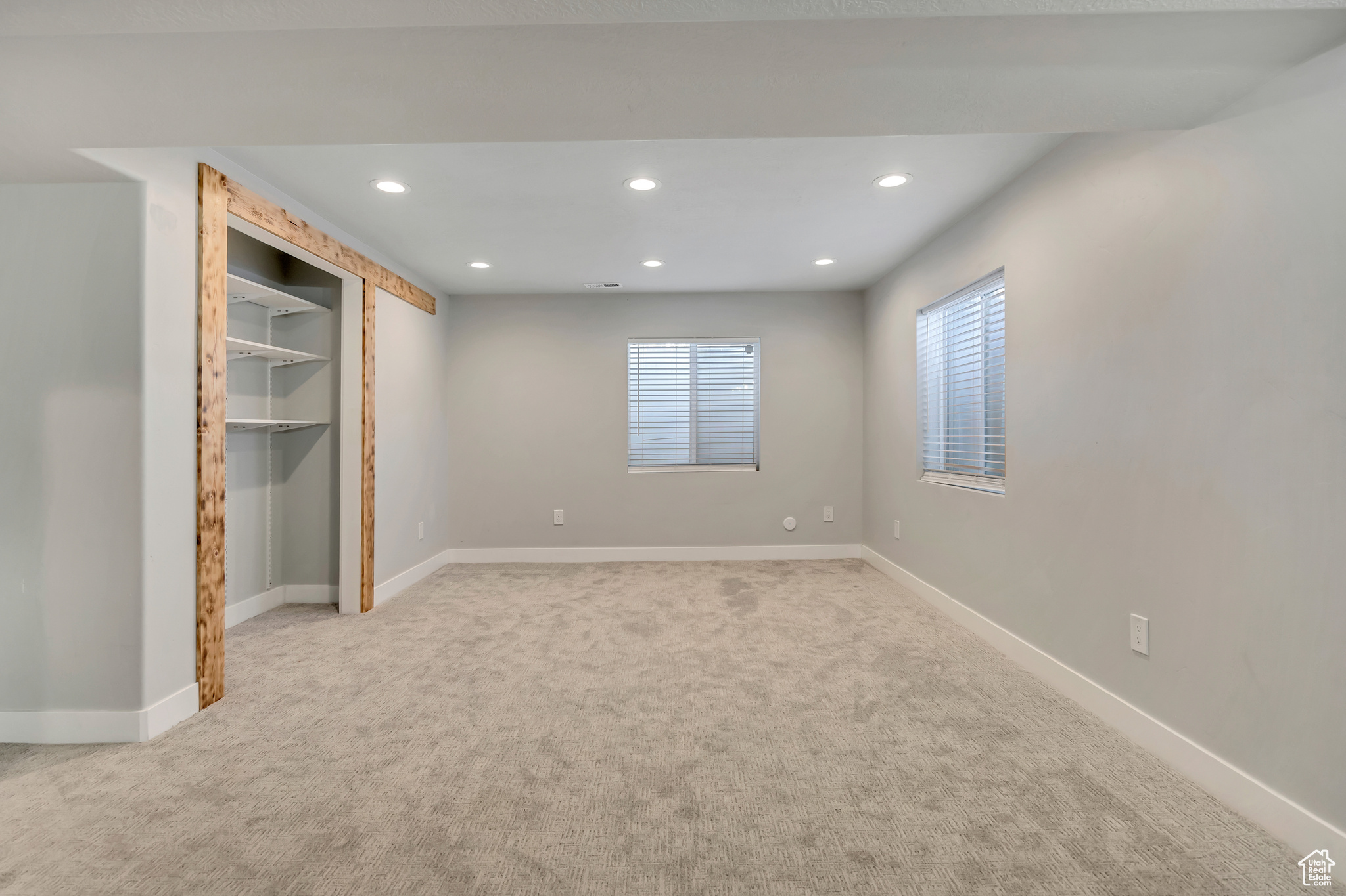 CANYON MEADOWS - Residential