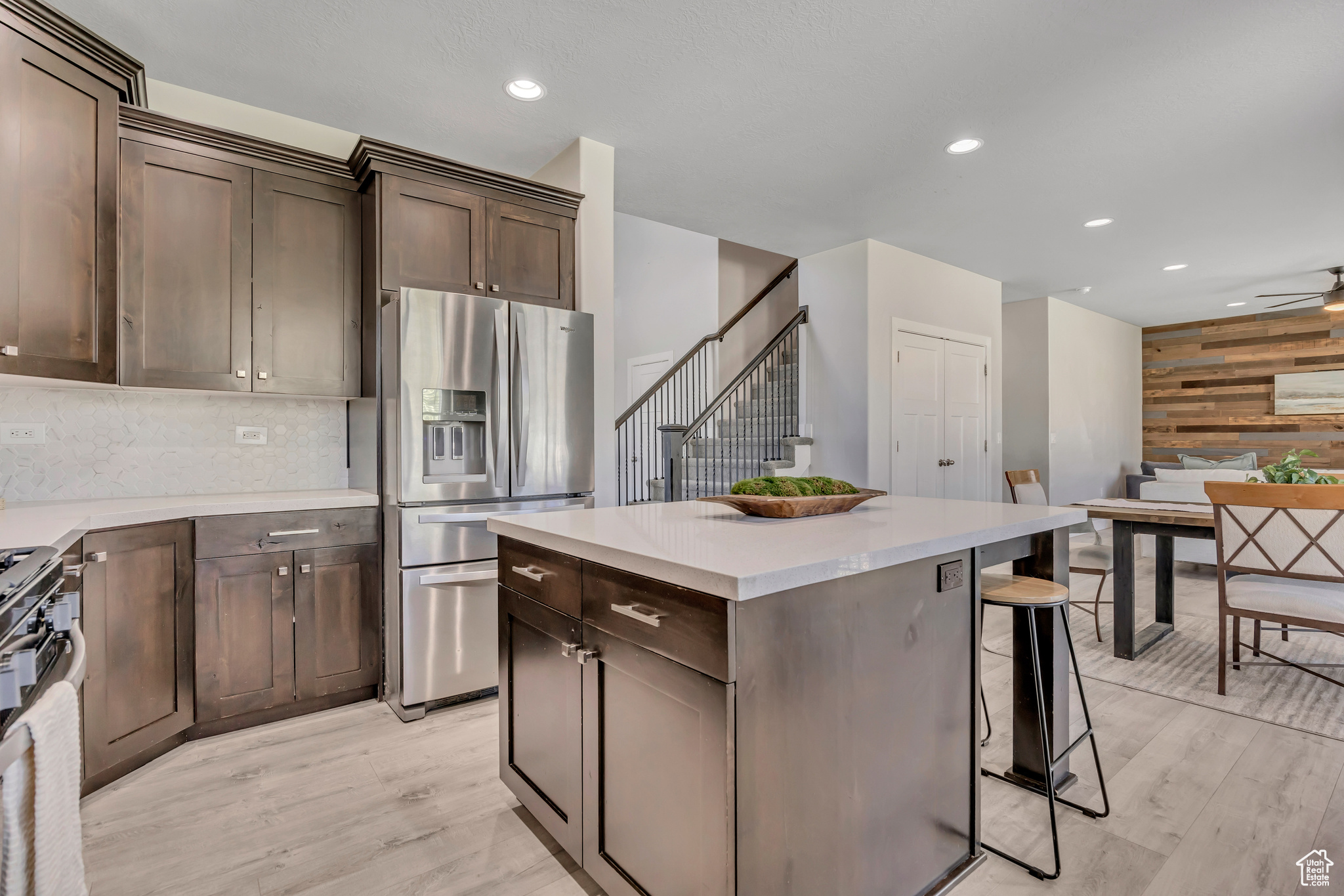 CANYON MEADOWS - Residential