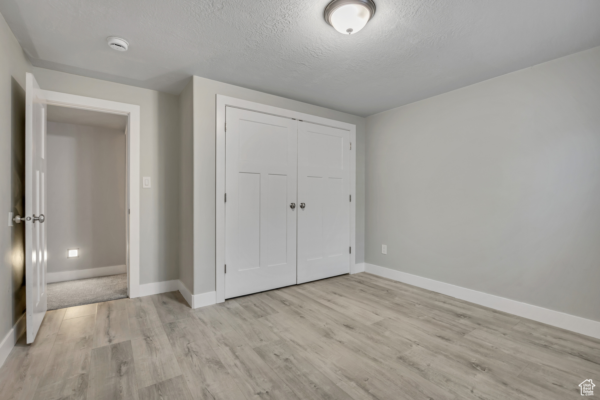 CANYON MEADOWS - Residential