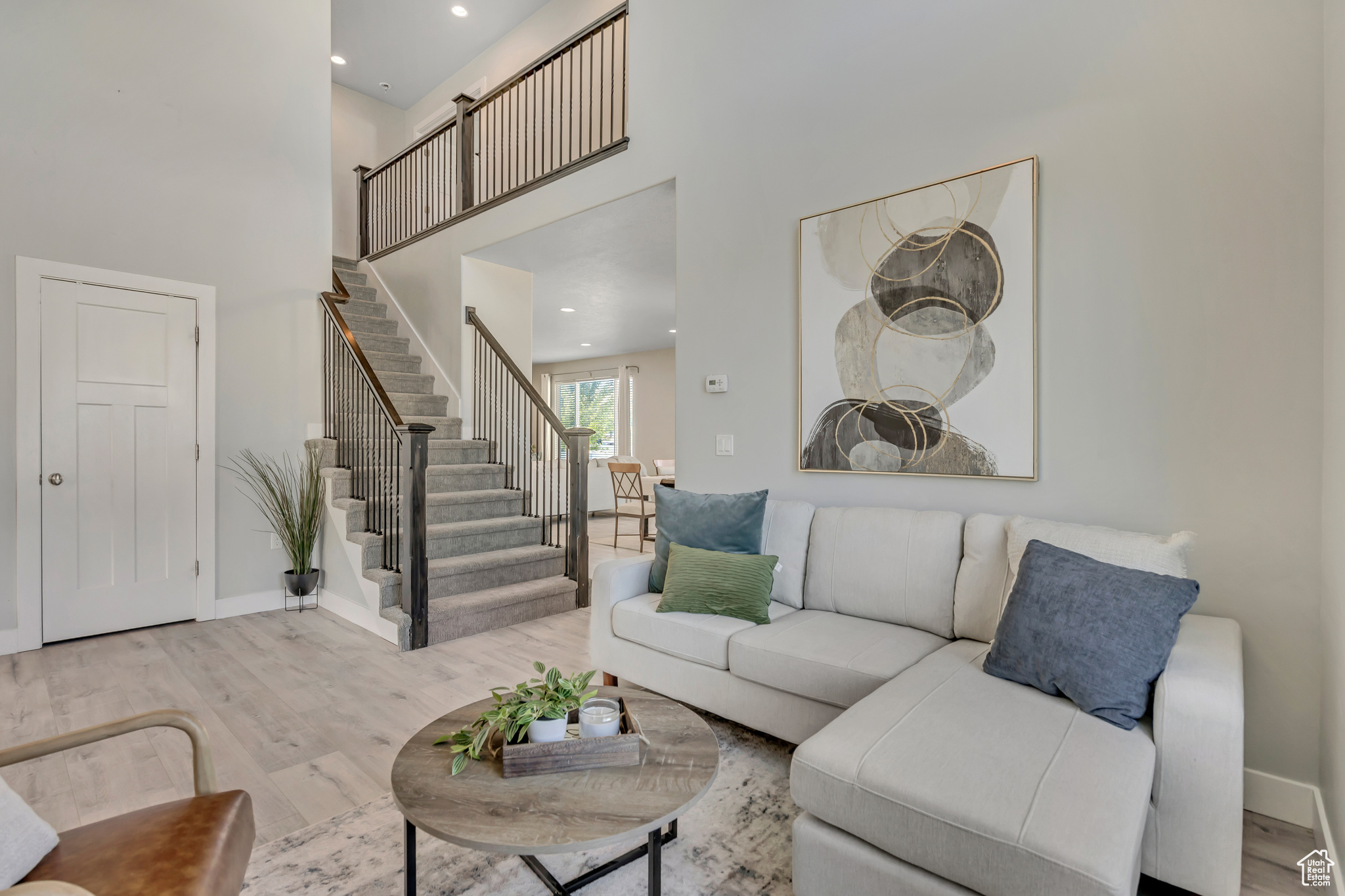 CANYON MEADOWS - Residential