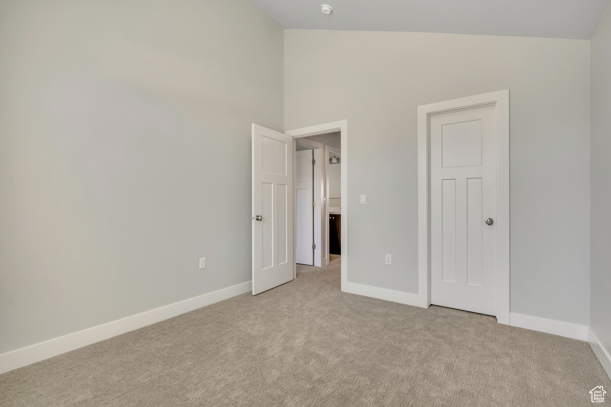 CANYON MEADOWS - Residential