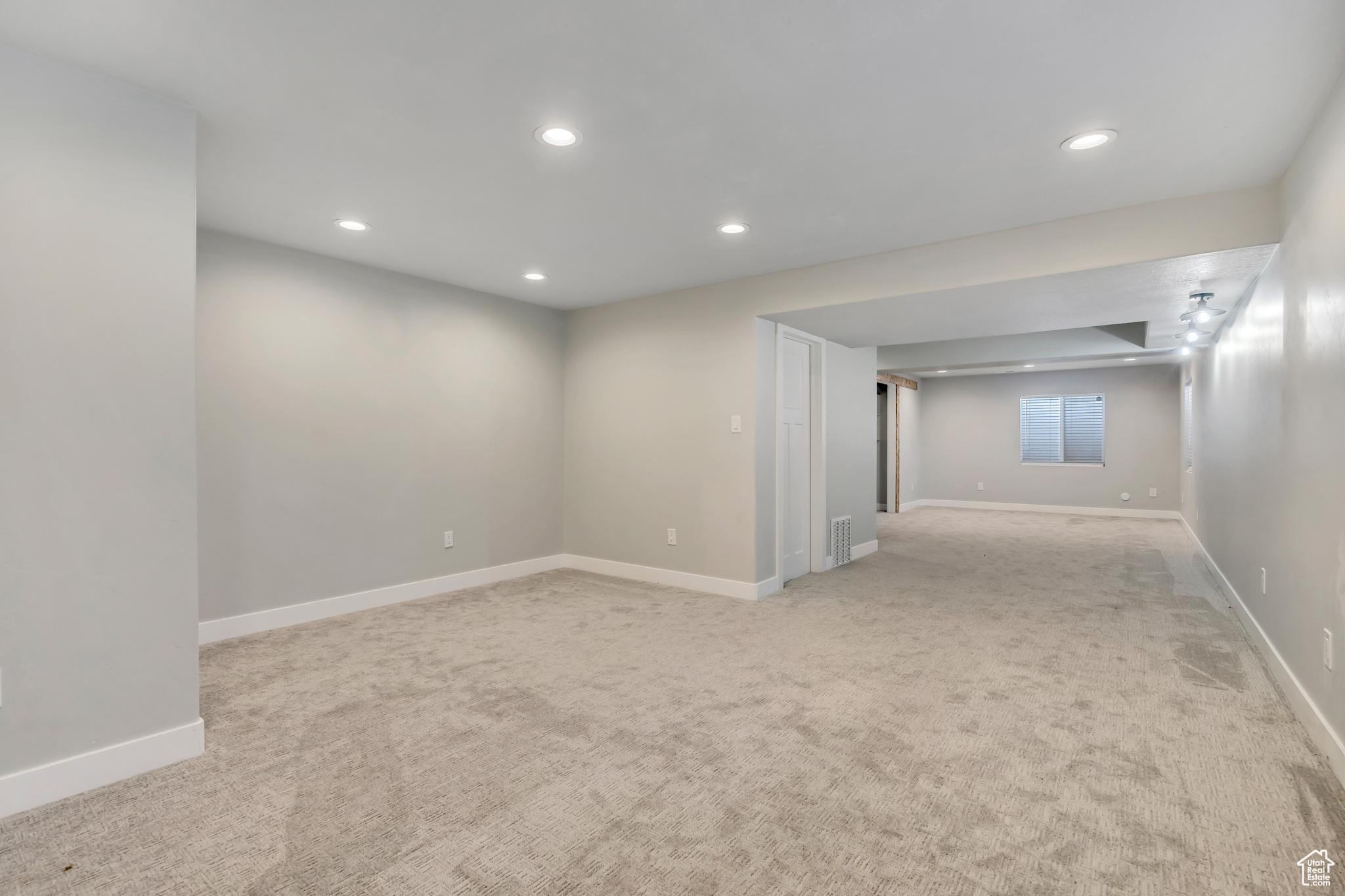 CANYON MEADOWS - Residential