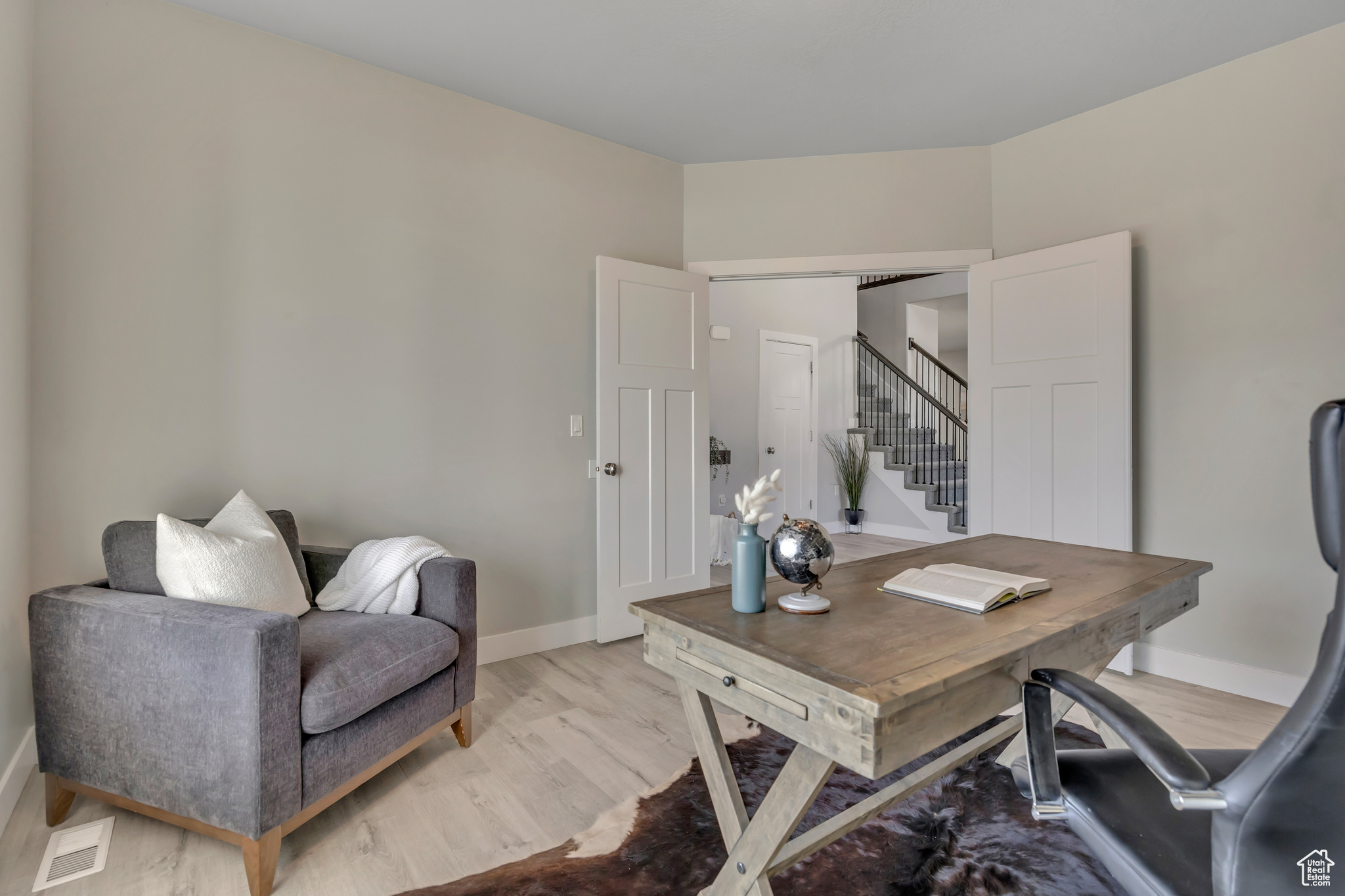 CANYON MEADOWS - Residential