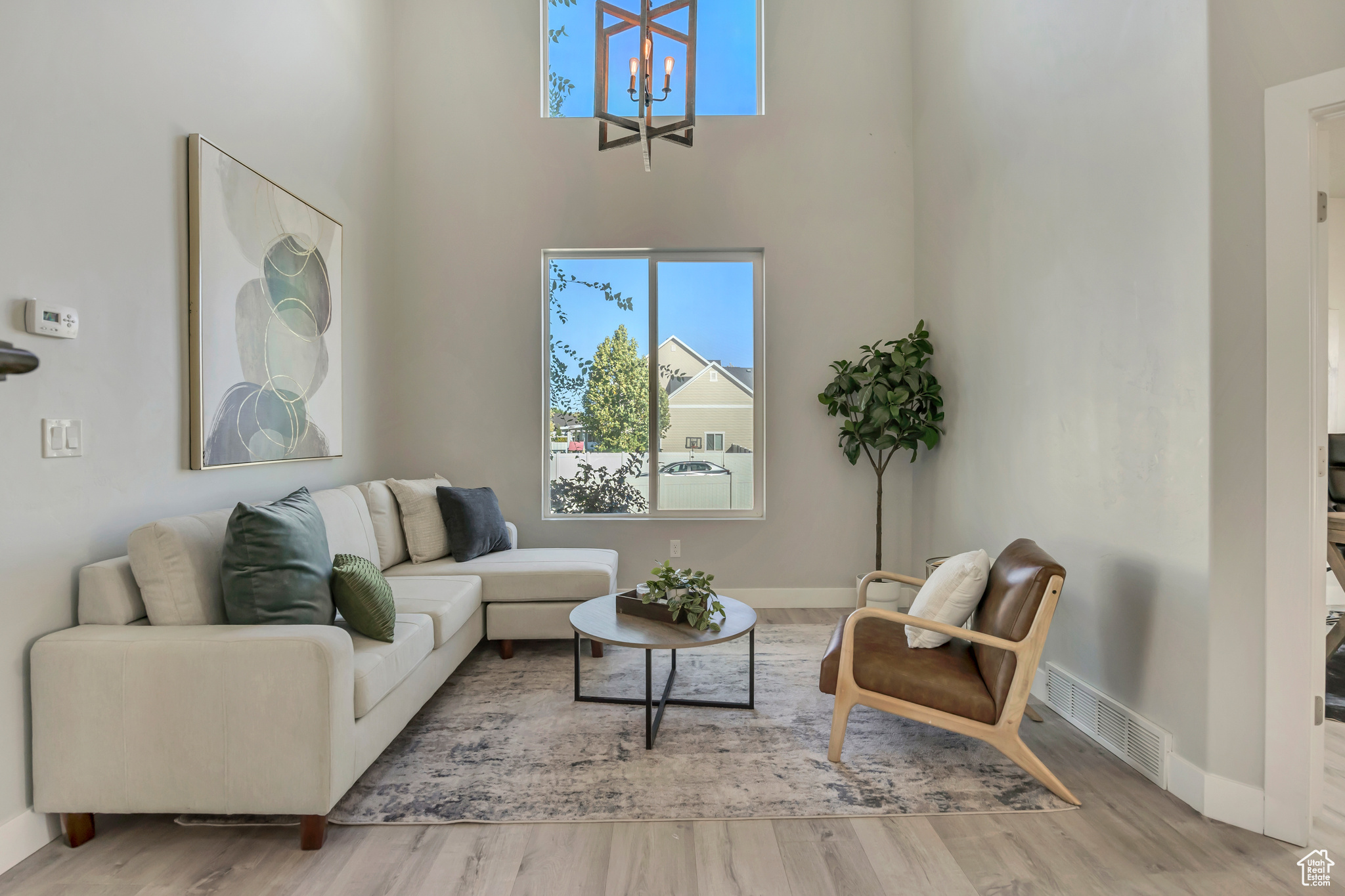 CANYON MEADOWS - Residential