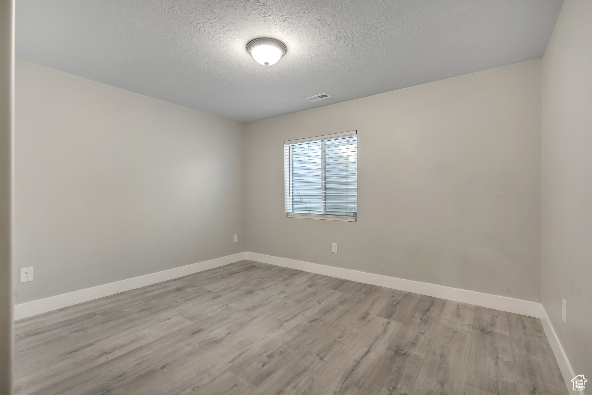 CANYON MEADOWS - Residential