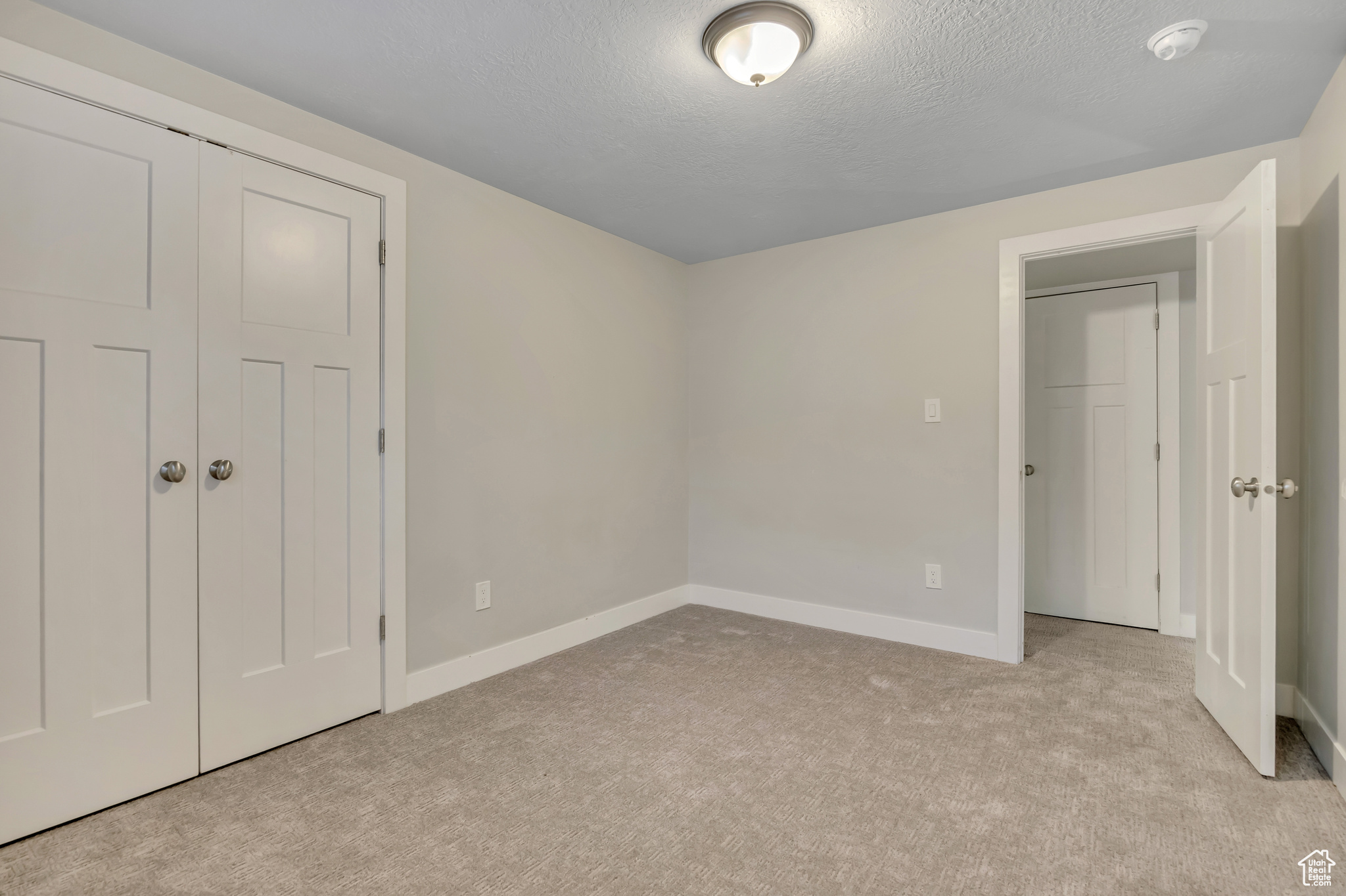 CANYON MEADOWS - Residential