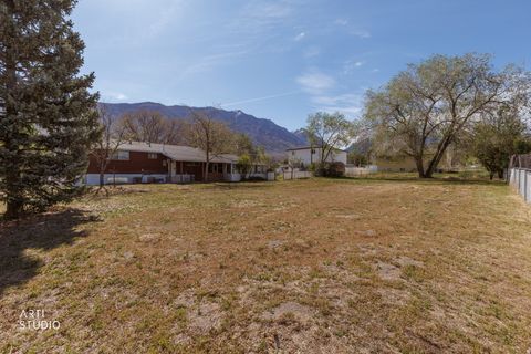 Tiny photo for 270 S 300 E, Santaquin, UT 84655 (MLS # 2157118)