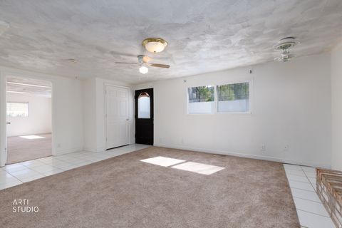 Tiny photo for 270 S 300 E, Santaquin, UT 84655 (MLS # 2157118)