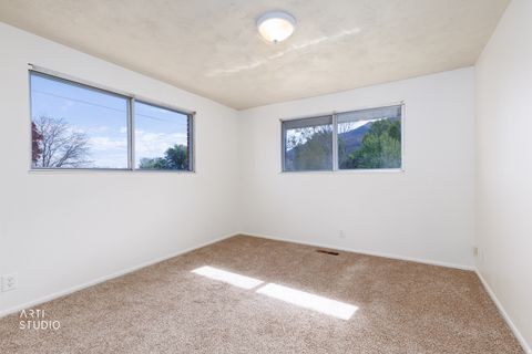 Tiny photo for 270 S 300 E, Santaquin, UT 84655 (MLS # 2157118)