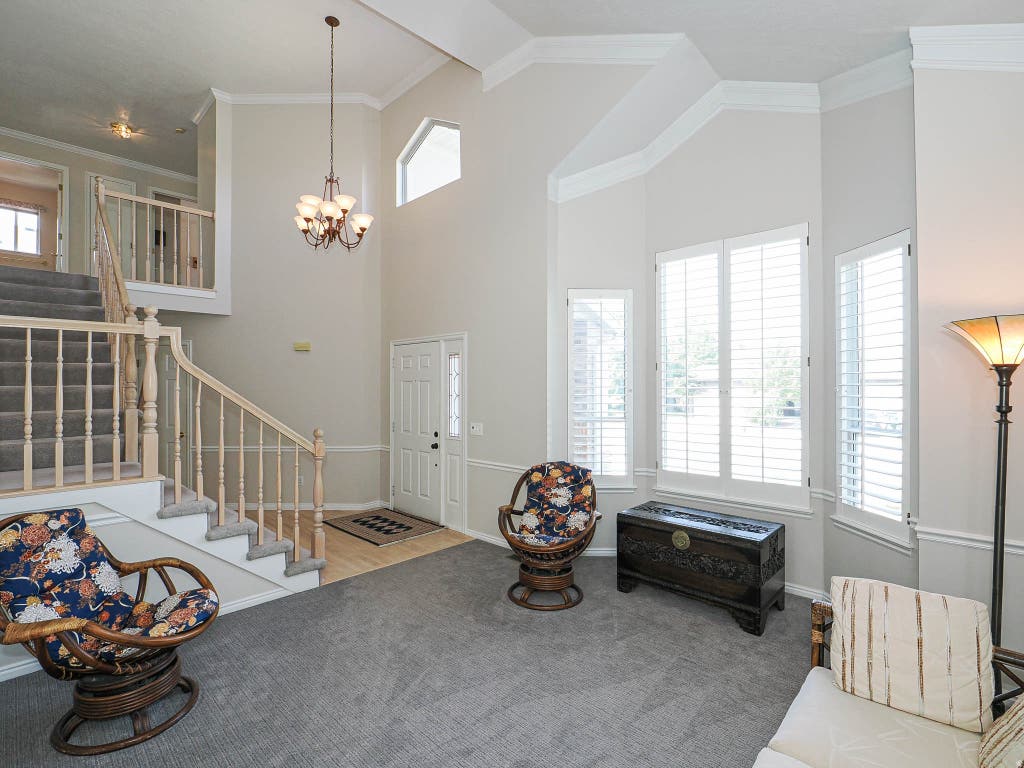 Photo of 7219 S PONDEROSA DR, Cottonwood Heights, UT 84121 (MLS # 2176983)