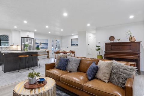 Tiny photo for 1578 E DELAWARE LN S, Holladay, UT 84117 (MLS # 2134276)