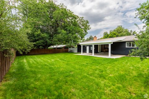 Tiny photo for 1578 E DELAWARE LN S, Holladay, UT 84117 (MLS # 2134276)