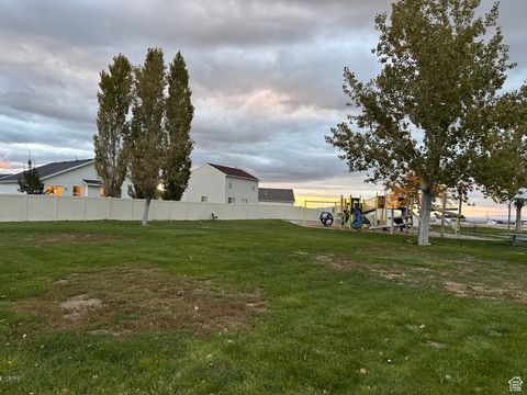 Tiny photo for 948 N 680 W, Tooele, UT 84074 (MLS # 2118342)