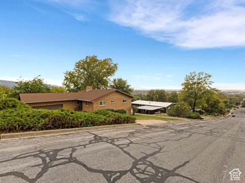 Tiny photo for 750 E 200 S, Centerville, UT 84014 (MLS # 2191410)