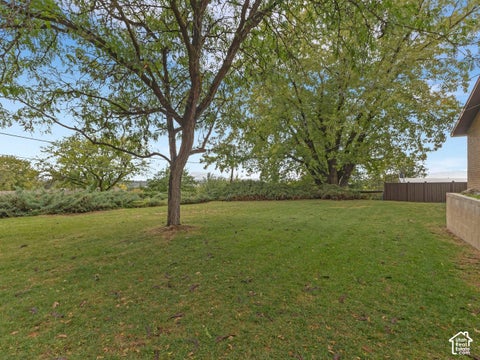 Tiny photo for 750 E 200 S, Centerville, UT 84014 (MLS # 2191410)