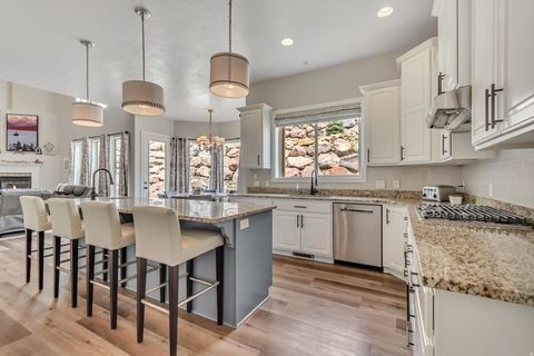 Tiny photo for 2543 E 700 S, Springville, UT 84663 (MLS # 2153613)