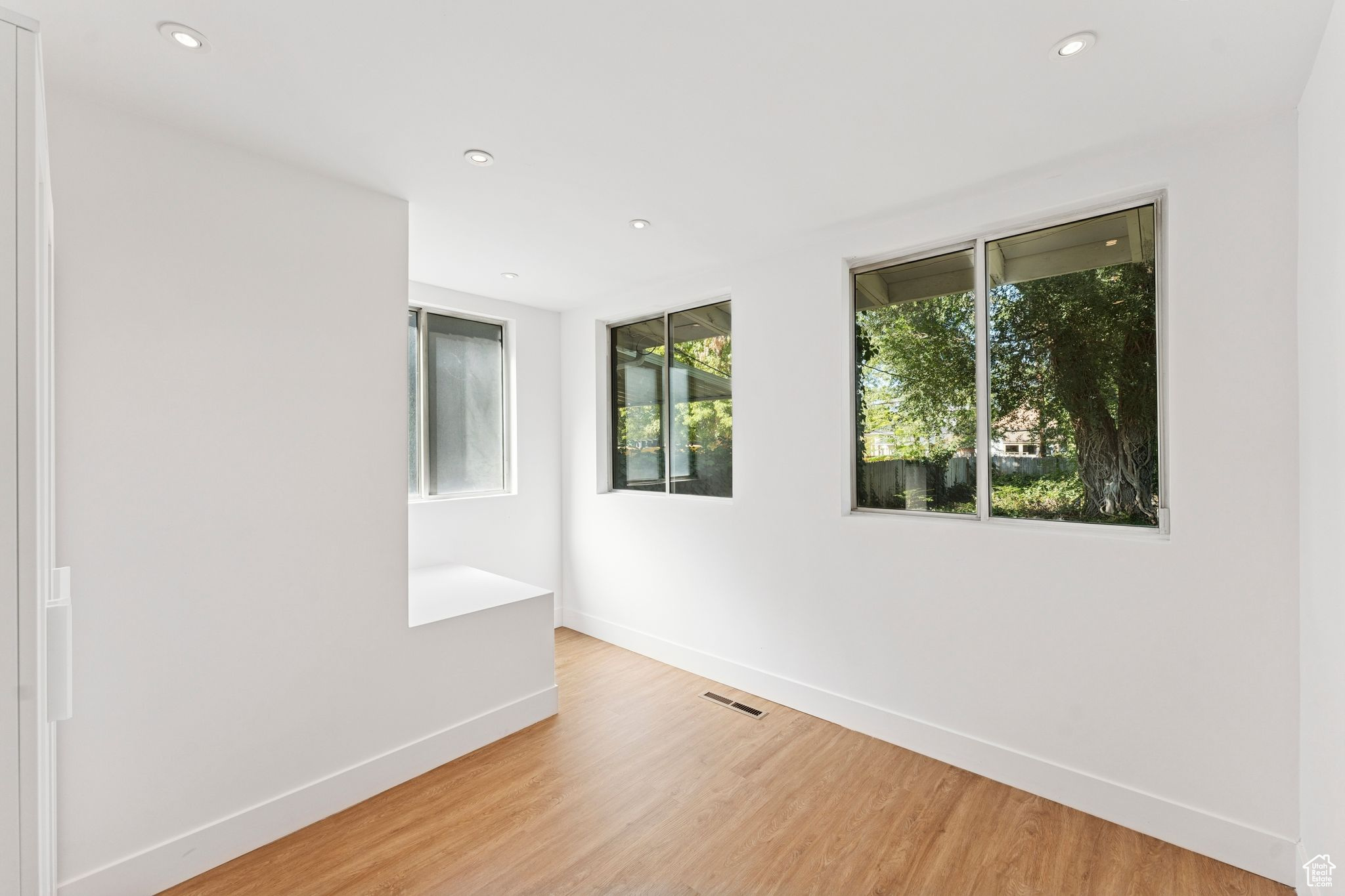 PLAT B - Residential