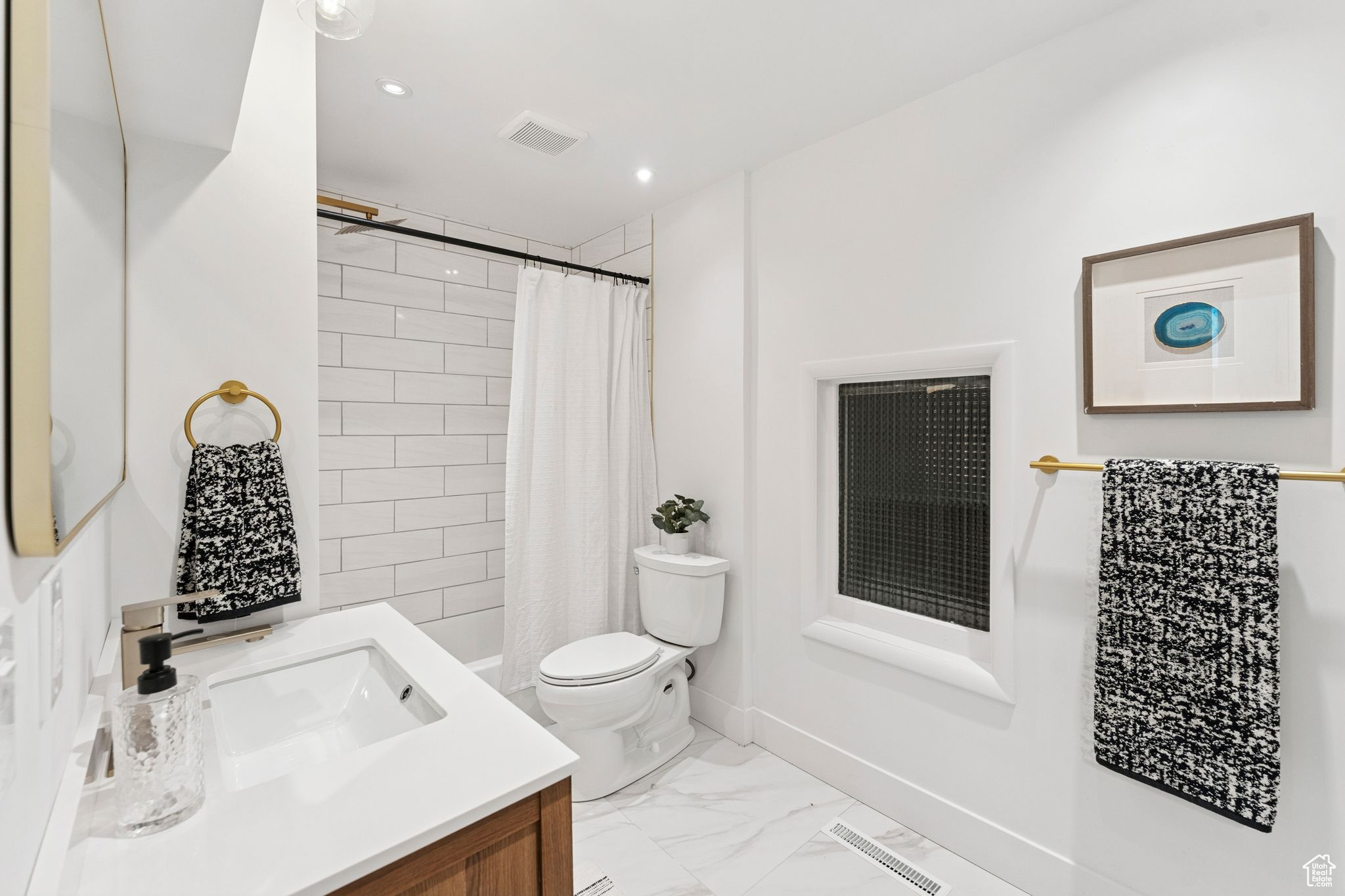 PLAT B - Residential