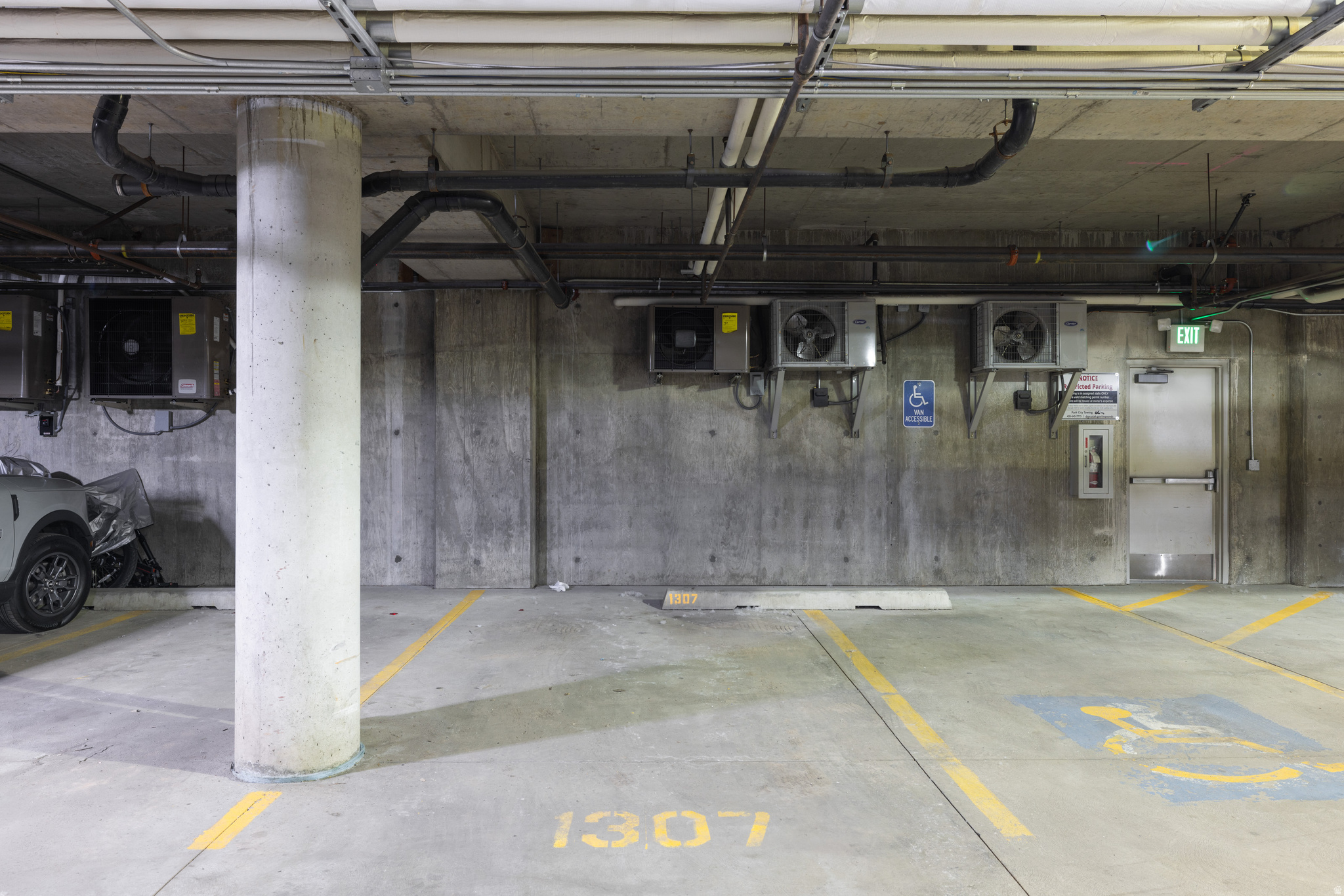 BEAR HOLLOW VILLAGE - Residential