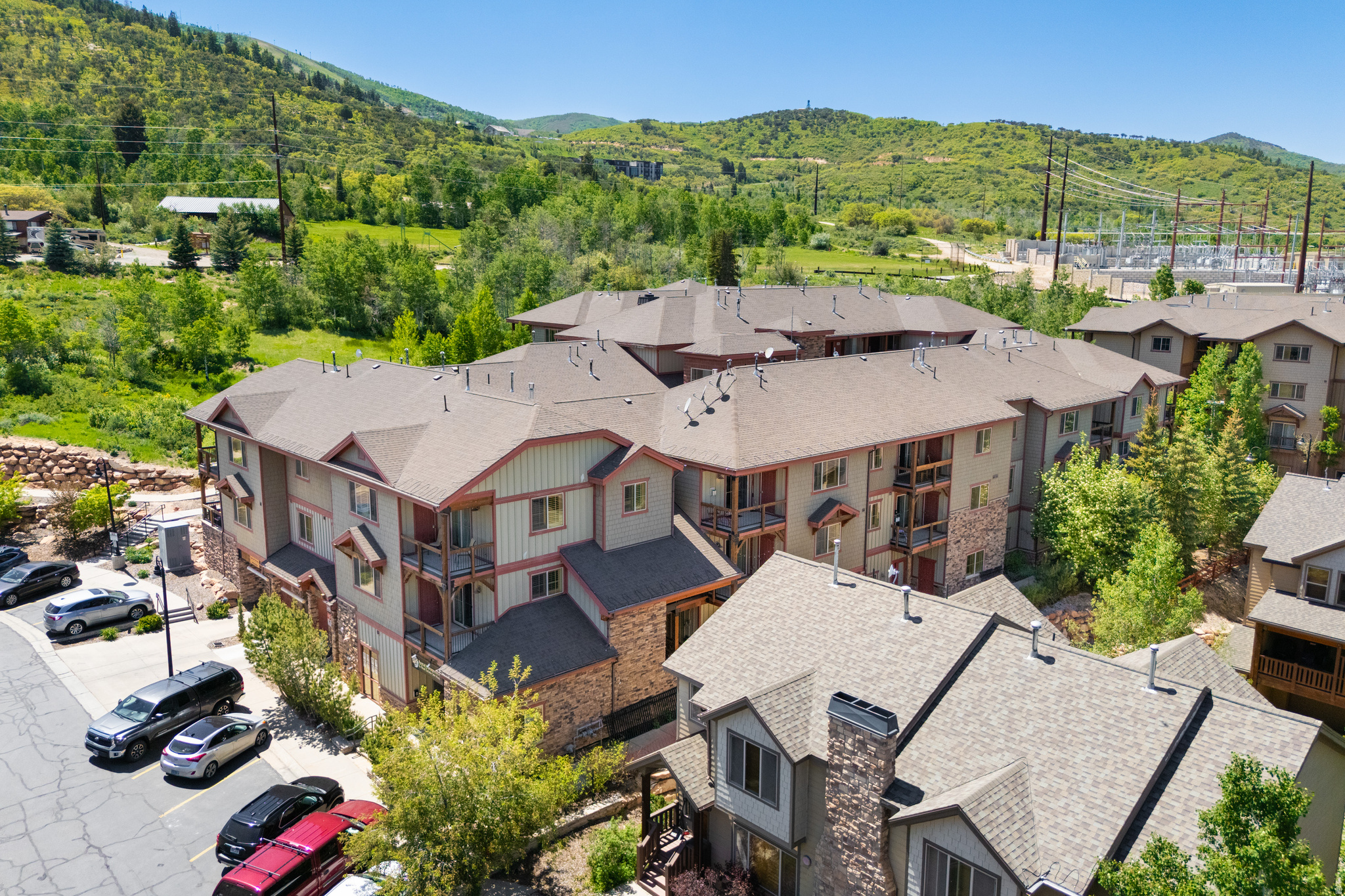 BEAR HOLLOW VILLAGE - Residential