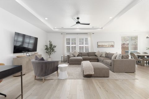 Tiny photo for 1418 N RUSTICO DR, Washington, UT 84780 (MLS # 2151640)