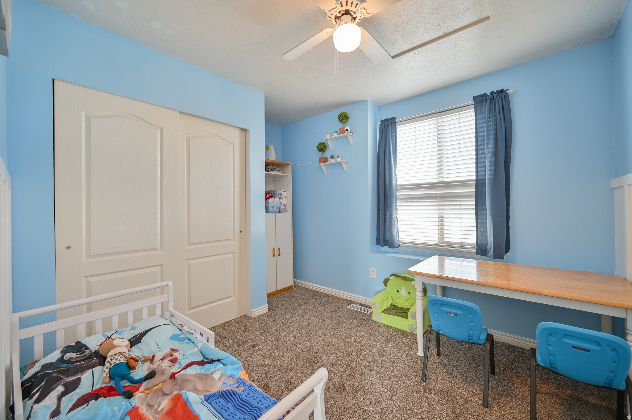 MIDDLE CANYON - Residential