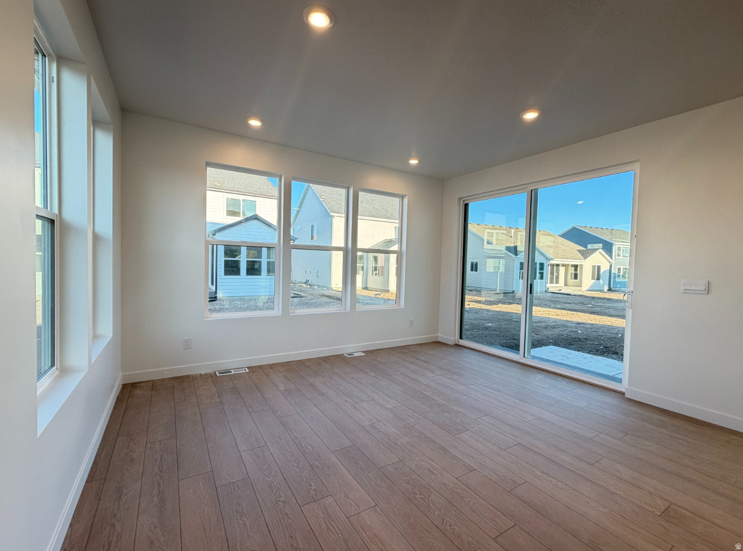 FIREFLY - Residential