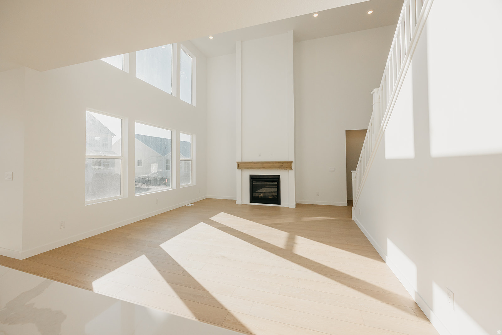 FIREFLY - Residential