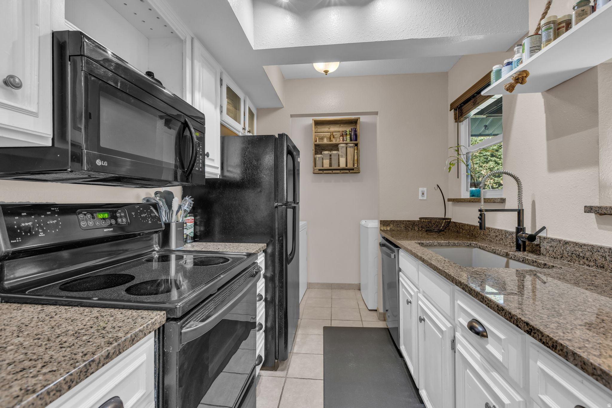 POWDERWOOD - Residential